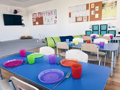 Pszczółka - Dwujęzyczne Przedszkole Niepubliczne